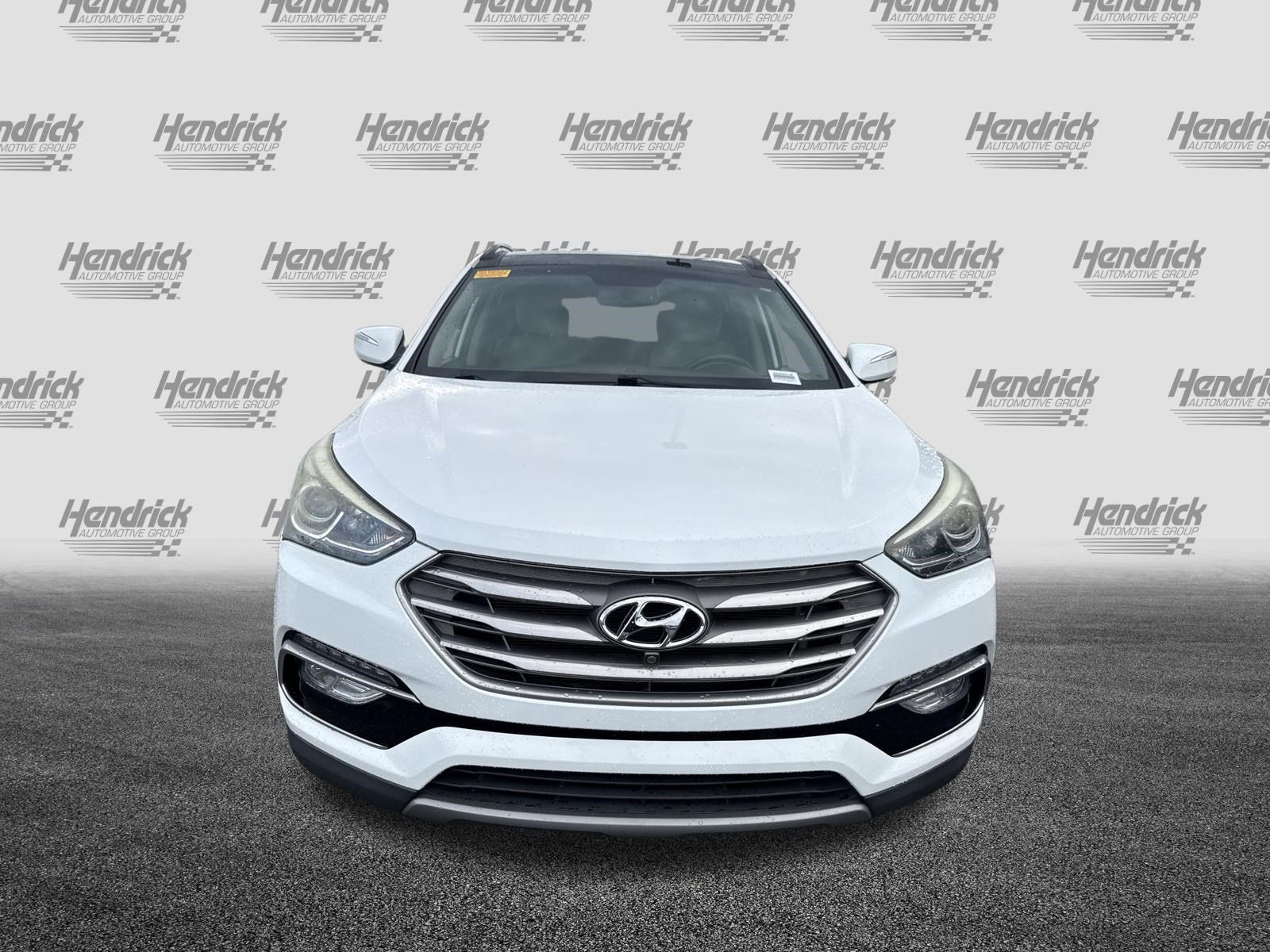 Used 2017 Hyundai Santa Fe Sport w/ 2.4L Tech Package 04 FWD image 3