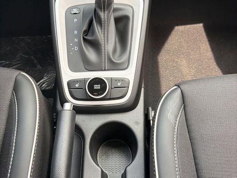 New 2026 Hyundai Venue SEL FWD image 15