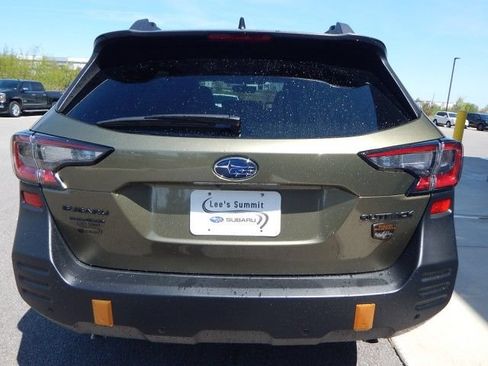 Certified 2025 Subaru Outback Wilderness AWD/4WD image 3