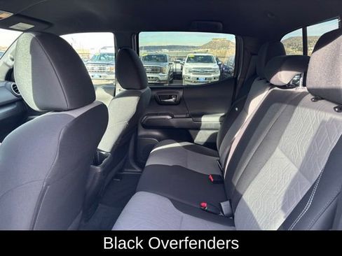 Used 2023 Toyota Tacoma TRD Off-Road image 16