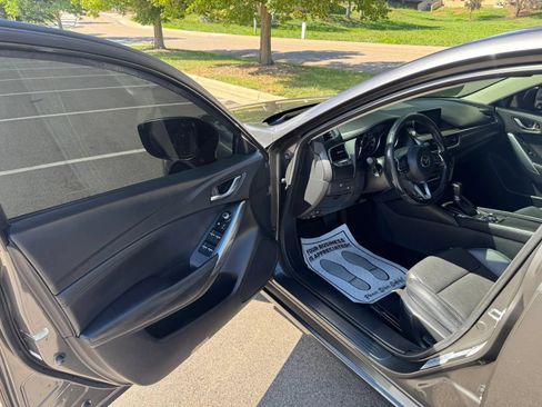 Used 2017 MAZDA MAZDA6 Touring FWD image 6