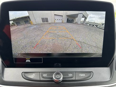 Used 2025 Chevrolet Blazer LT image 23