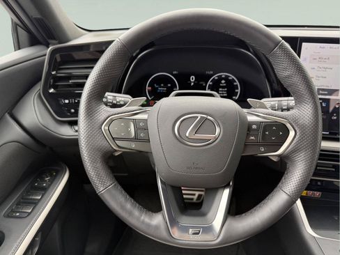 Certified 2025 Lexus TX 500h AWD w/ Technology Package image 12