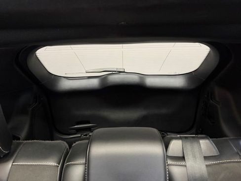 Used 2019 Ford Edge ST w/ Cold Weather Package AWD/4WD image 22