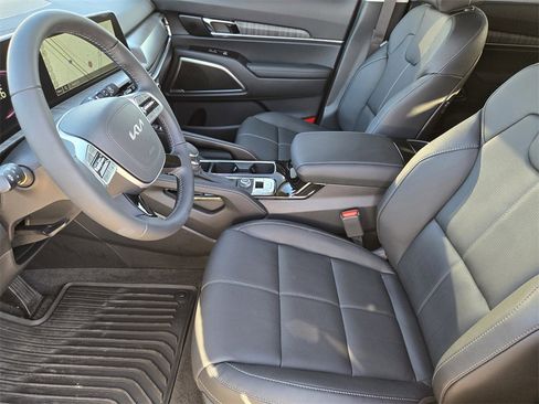 New 2025 Kia Telluride EX image 9