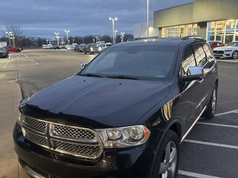 Used 2013 Dodge Durango Citadel w/ Technology Group image 3