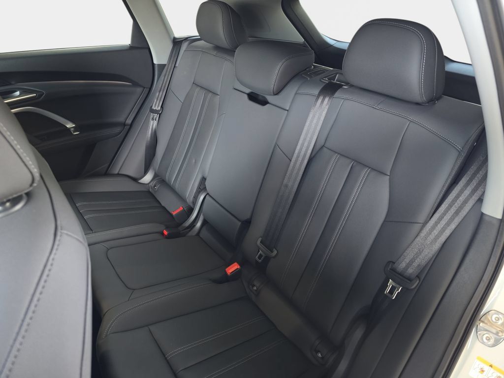 New 2026 Audi Q5 2.0T AWD/4WD image 12