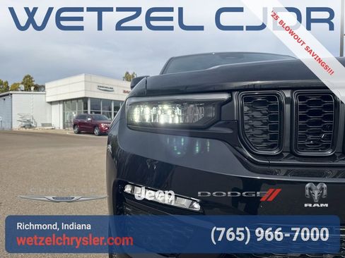 New 2025 Jeep Grand Cherokee Limited w/ Luxury Tech Group II image 9