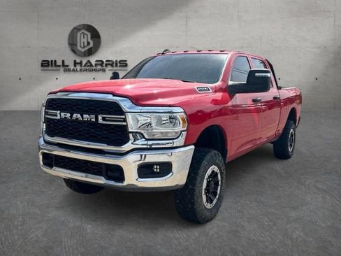 Used 2024 RAM 2500 Tradesman w/ Chrome Appearance Group AWD/4WD image 1