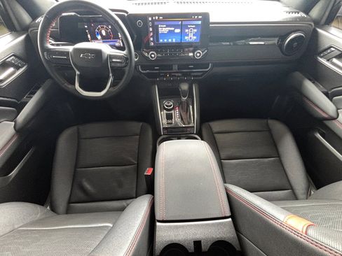 Used 2023 Chevrolet Colorado Z71 w/ Z71 Convenience Package 2 image 24