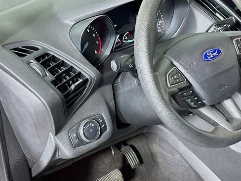 Used 2018 Ford Escape SE w/ SE Sync 3 Package image 16