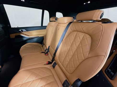 New 2026 BMW X7 xDrive40i w/ M Sport Package image 25