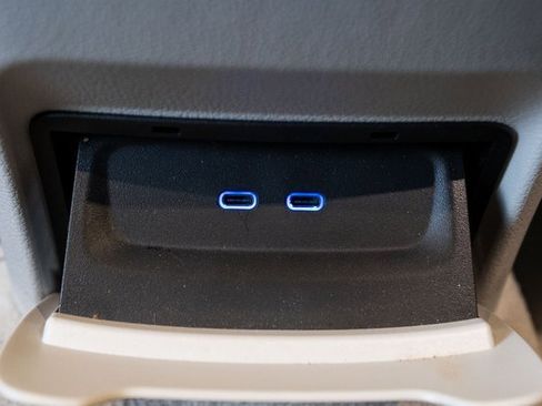 Certified 2023 Mercedes-Benz EQS 450+ SUV image 32