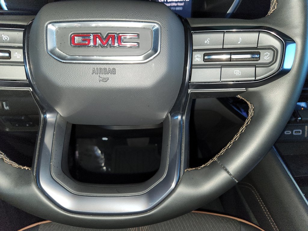 Used 2024 GMC Canyon AT4 w/ Technology Package AWD/4WD image 27