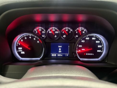 Used 2024 Chevrolet Silverado 1500 Custom AWD/4WD image 27