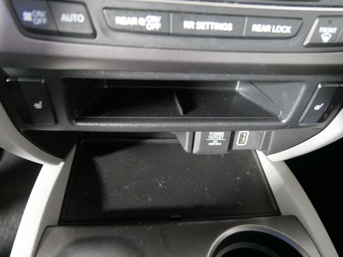 Used 2019 Honda Pilot EX-L image 29