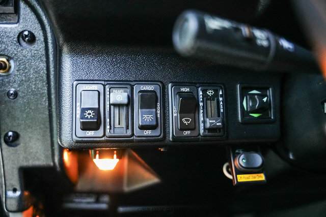 Used 2000 HUMMER H1 4-Door Hard Top AWD/4WD image 54