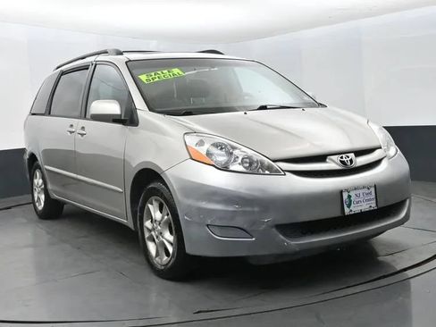 Used 2006 Toyota Sienna FWD image 1