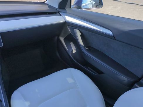Used 2022 Tesla Model 3 Long Range image 15