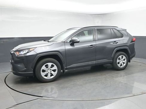 Used 2019 Toyota RAV4 LE w/ All Weather Liner Package image 4