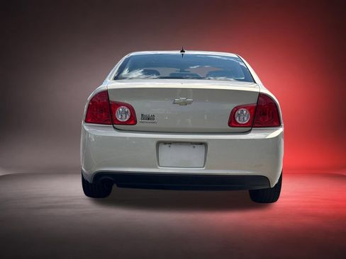 Used 2011 Chevrolet Malibu LS FWD image 5