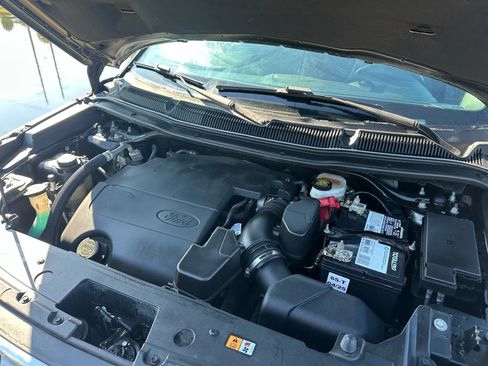 Used 2017 Ford Explorer Limited FWD image 22