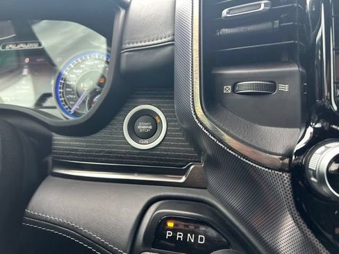 Used 2019 RAM 1500 Limited w/ Advanced Safety Group AWD/4WD image 28