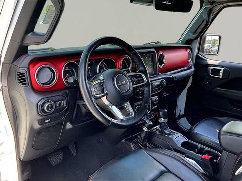 Used 2020 Jeep Gladiator Rubicon AWD/4WD image 15