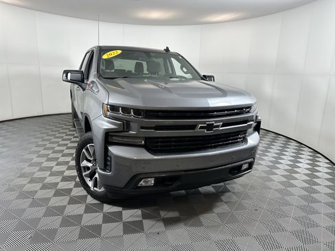 Certified 2022 Chevrolet Silverado 1500 RST image 1