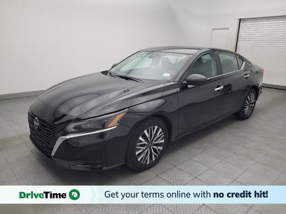 Used 2025 Nissan Altima 2.5 SV