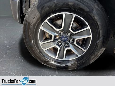 Used 2015 Ford F150 XLT w/ Equipment Group 302A Luxury image 43