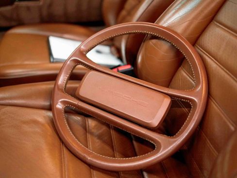 Used 1989 Porsche 911 Carrera RWD image 44