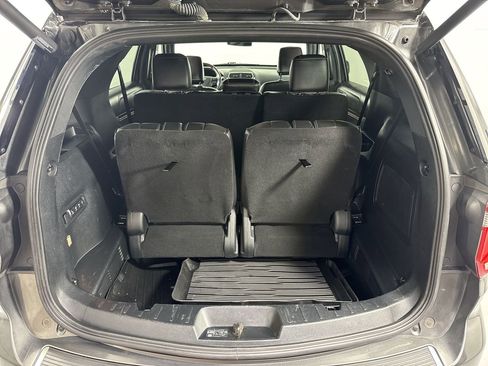 Used 2018 Ford Explorer Platinum AWD/4WD image 33