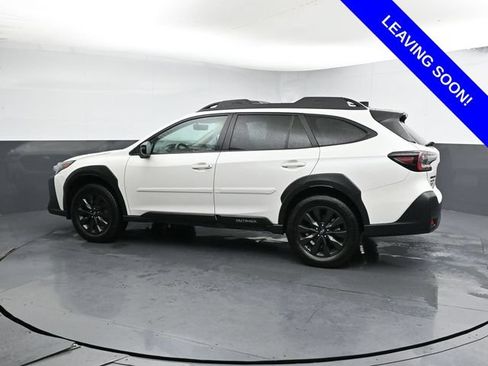 Used 2025 Subaru Outback Onyx Edition XT AWD/4WD image 5