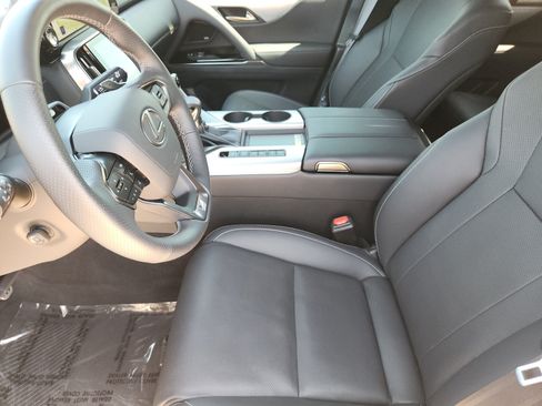 Used 2026 Lexus LX 600 F Sport w/ Accessory Package (Z1) AWD/4WD image 6