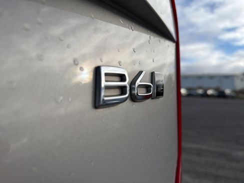 Used 2023 Volvo XC90 B6 Plus w/ Protection Package Premier image 9