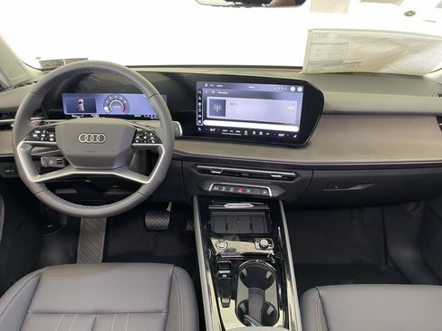 New 2026 Audi Q3 quattro 2.0T AWD/4WD image 26