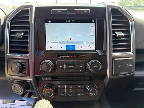 Used 2016 Ford F150 XLT w/ Equipment Group 302A Luxury AWD/4WD image 19
