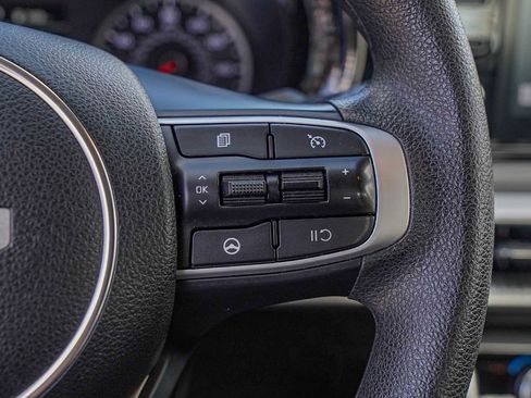 Used 2023 Kia K5 LXS image 14