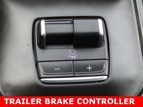 Used 2024 GMC Sierra 2500 Denali image 36