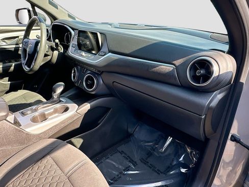 Used 2021 Chevrolet Blazer LT image 27