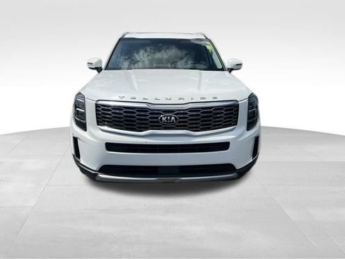 Used 2021 Kia Telluride EX w/ EX Premium Package AWD/4WD image 3
