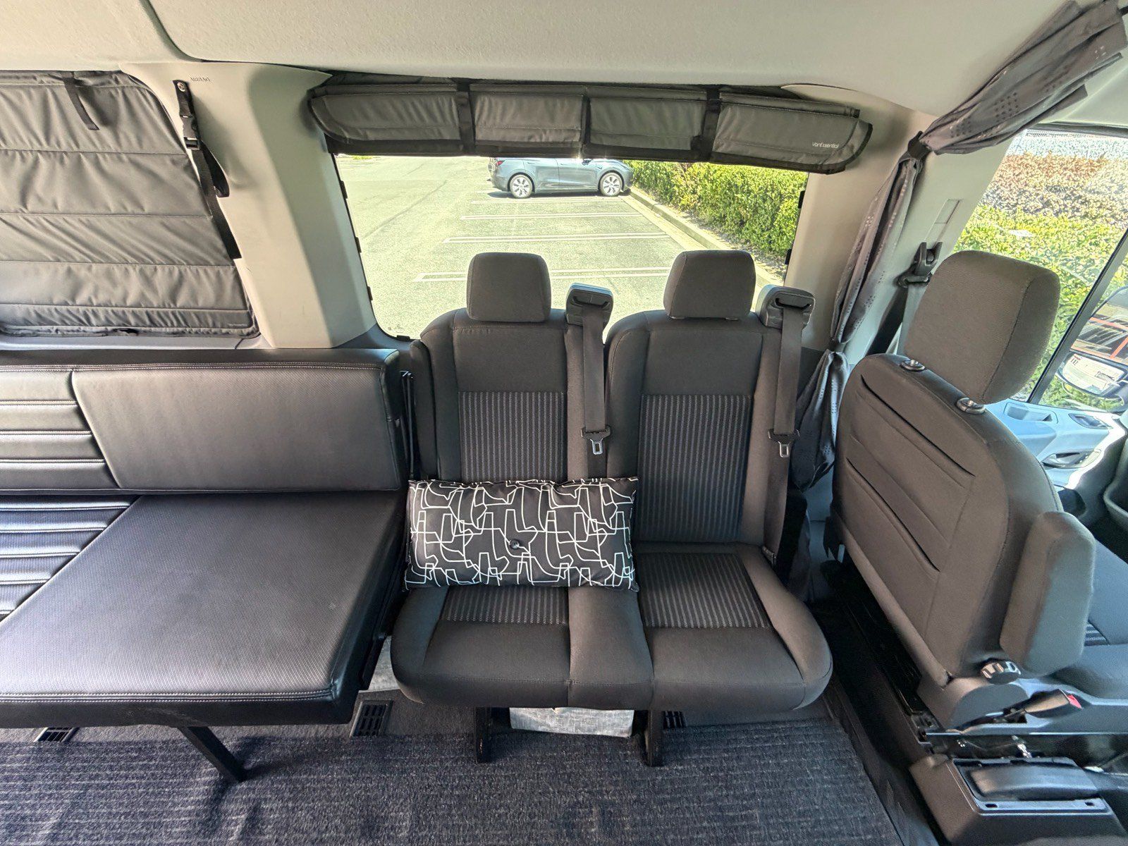 Used 2015 Ford Transit 350 XLT RWD image 18