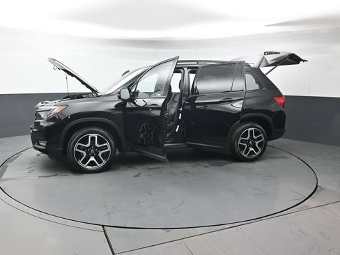 Certified 2023 Honda Passport Elite image 48