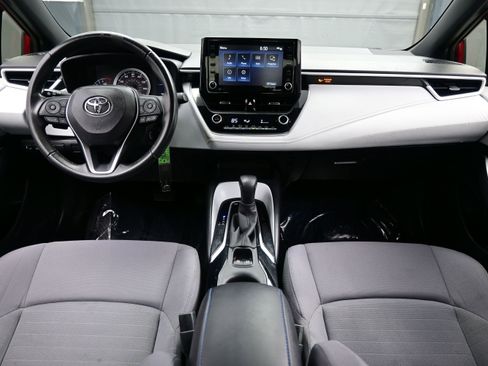 Used 2022 Toyota Corolla SE w/ Carpet Mat Package (TMS) FWD image 16