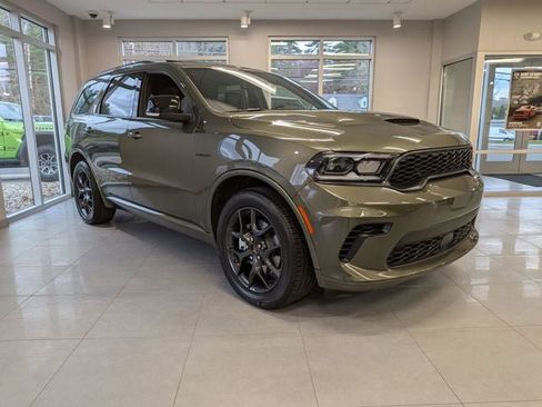 New 2026 Dodge Durango GT image 3