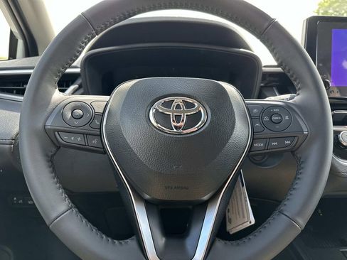 New 2026 Toyota Corolla Cross LE AWD/4WD image 19