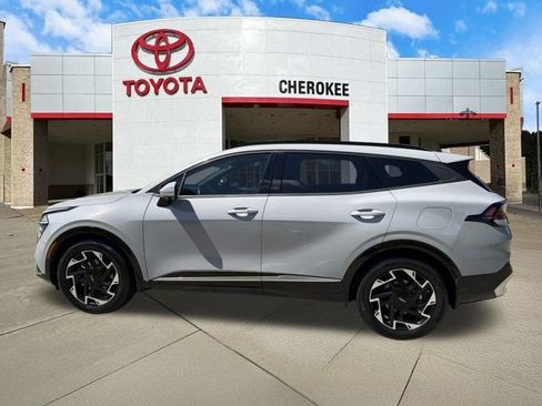 Used 2023 Kia Sportage SX FWD image 8