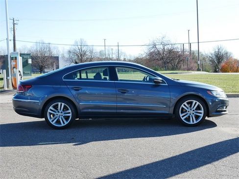Used 2013 Volkswagen CC Lux image 8