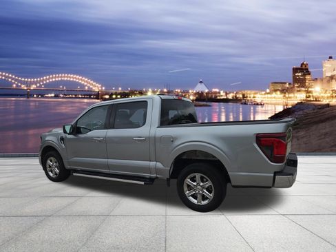 Used 2025 Ford F150 XLT w/ Equipment Group 301A Standard RWD image 3
